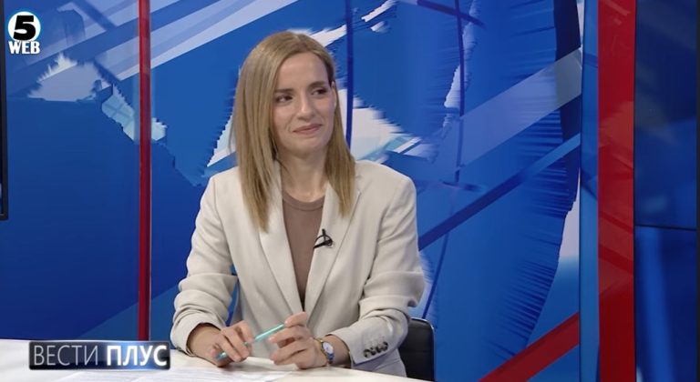 Костова: Градоначалниците на ДПМНЕ ги тресат големи скандали со тендери
