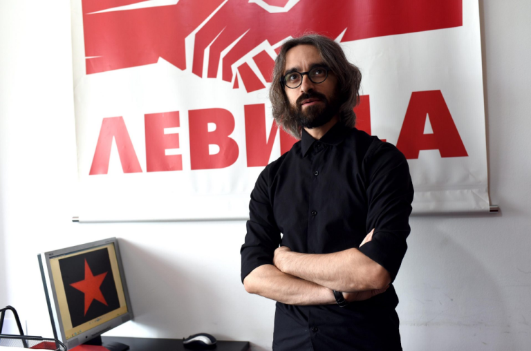 Апасиев: Премиерот Мицика вика дека со Амар сме краделе пари од партија, ама ревизијата нешто друго вика