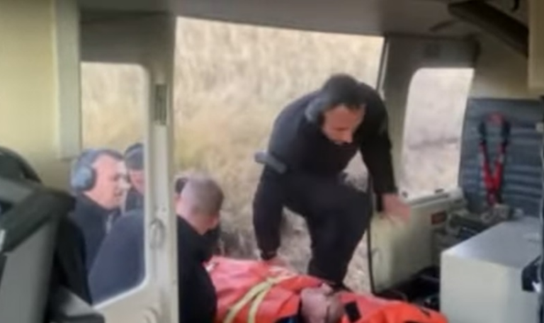 Полициски службеници спасија повредено лице на Шар Планина, со хеликоптер