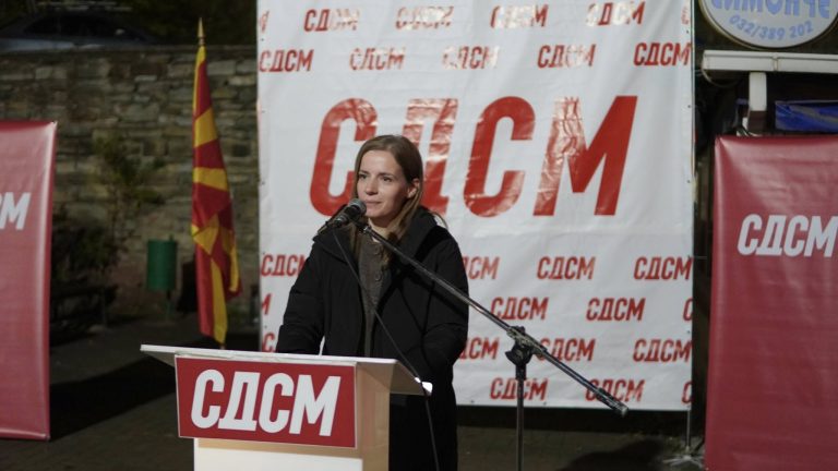 Костова: На стотици илјади луѓе им е јасно дека на ова нивно расипништво мора што побрзо да се стави крај