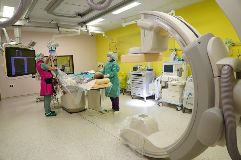 Од Жан Митрев се огласија: По 3.500 евра сме во минус од секоја операција преку Фондот